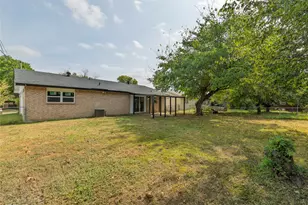 2933 Nueva Tierra St, Grand Prairie, TX 75052 - Photo 34