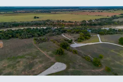51 Cattle Trail, Palo Pinto, TX 76484 - Photo 32