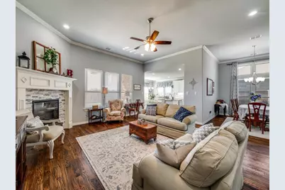 808 Mary Lee Lane, Collinsville, TX 76233 - Photo 10