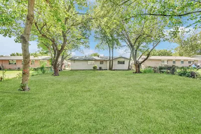 1507 E Lovers Lane, Arlington, TX 76010 - Photo 18