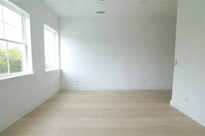 324 N Patton Avenue, Dallas, TX 75203 - Photo 32