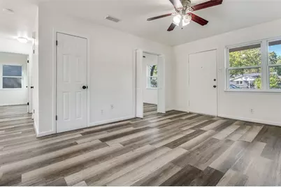 803 Clover Park Drive, Arlington, TX 76013 - Photo 6