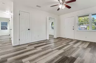 803 Clover Park Dr, Arlington, TX 76013 - Photo 6