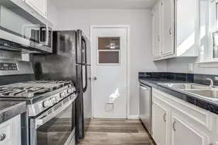 803 Clover Park Dr, Arlington, TX 76013 - Photo 12