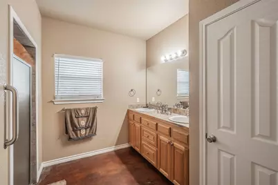 307 E Vernon Street, Decatur, TX 76234 - Photo 26