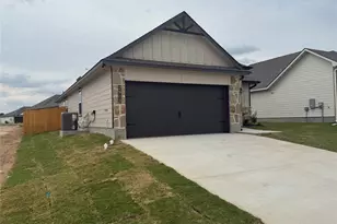 2913 Teasdale St, Lorena, TX 76655 - Photo 2