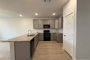 2913 Teasdale St, Lorena, TX 76655 - Photo 4