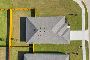 1001 Park Oak Ln, Crowley, TX 76036 - Photo 16