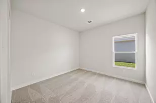 1001 Park Oak Ln, Crowley, TX 76036 - Photo 10