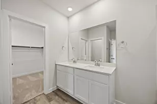 1001 Park Oak Ln, Crowley, TX 76036 - Photo 8