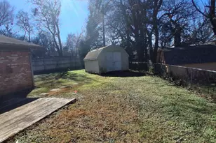 124 N Imperial Dr, Denison, TX 75020 - Photo 12