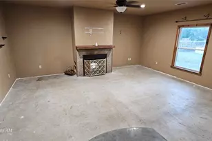 407 Pecan St, Clyde, TX 79510 - Photo 8