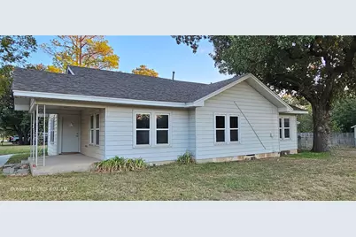 407 Pecan Street, Clyde, TX 79510 - Photo 4