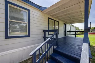 1044 Pecan Ridge, Chandler, TX 75758 - Photo 2