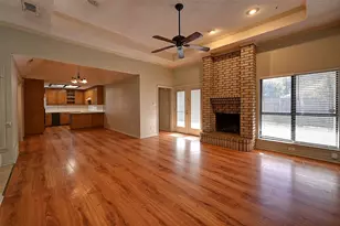 8208 Willow Glen Ct, Fort Worth, TX 76134 - Photo 4