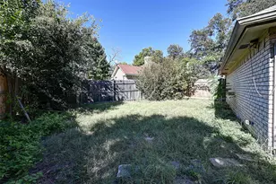 8208 Willow Glen Ct, Fort Worth, TX 76134 - Photo 36