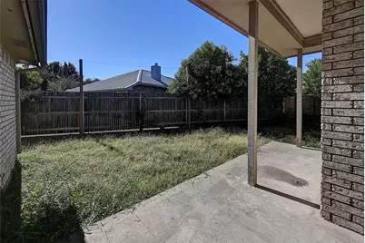 8208 Willow Glen Court, Fort Worth, TX 76134 - Photo 34