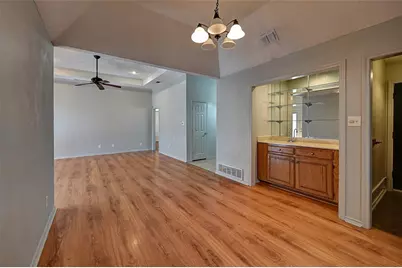 8208 Willow Glen Court, Fort Worth, TX 76134 - Photo 10