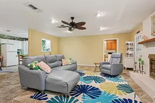 212 Lou St, Sulphur Springs, TX 75482 - Photo 8