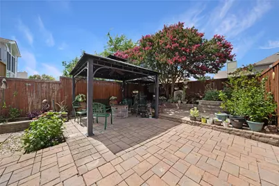 1109 Holly Drive, Carrollton, TX 75010 - Photo 30