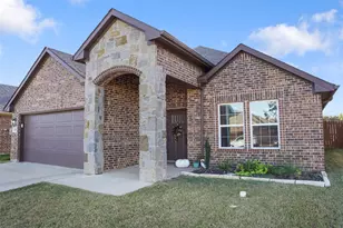 7602 Grant Ln, Greenville, TX 75402 - Photo 4