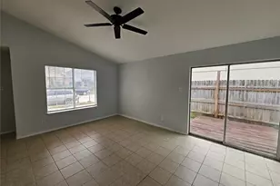 2227 Nantucket Village Dr, Dallas, TX 75227 - Photo 4