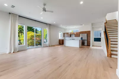 2206 Arroyo Avenue #301, Dallas, TX 75219 - Photo 2