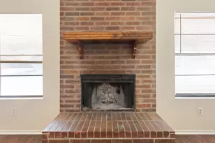 1828 Ramada Dr, Waco, TX 76712 - Photo 8