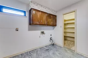 2401 Acacia St, Richardson, TX 75082 - Photo 14