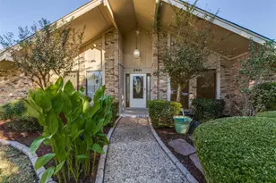 2401 Acacia St, Richardson, TX 75082 - Photo 2