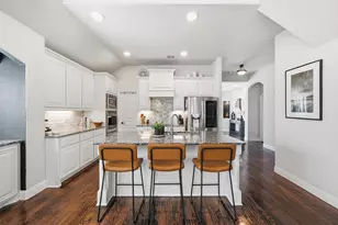 553 Harvest Grove Dr, Waxahachie, TX 75165 - Photo 10