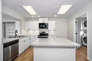 10137 Chapel Ridge Dr, Fort Worth, TX 76116 - Photo 4