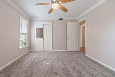 127 W Cedar Street, Hurst, TX 76053 - Photo 16