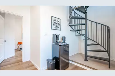 1215 E Beaconsfield Lane #706, Arlington, TX 76011 - Photo 6