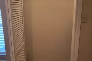 2010 Cloisters Dr, Arlington, TX 76011 - Photo 16