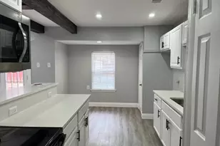 2529 Syracuse Dr, Irving, TX 75062 - Photo 6