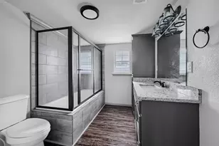 312 Hackney St, Collinsville, TX 76233 - Photo 20