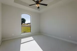 1017 Paradise Pkwy, Poolville, TX 76487 - Photo 34