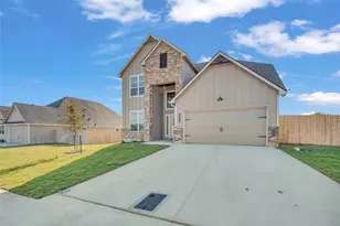 8016 Candy Ln, Waco, TX 76708 - Photo 4
