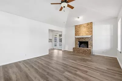 1130 Woodrow Drive, Lewisville, TX 75067 - Photo 8