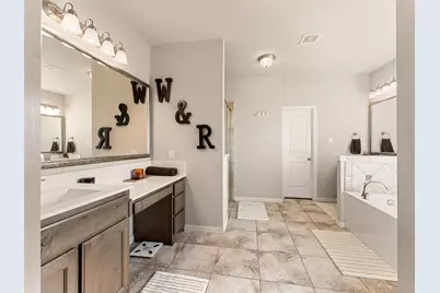 109 Highland Hills Boulevard, Decatur, TX 76234 - Photo 20