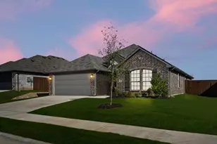 10305 Tapioca St, Fort Worth, TX 76036 - Photo 2