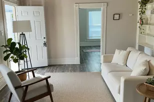 1109 W Main St, Denison, TX 75020 - Photo 2