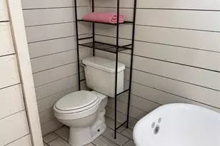 1109 W Main St, Denison, TX 75020 - Photo 10