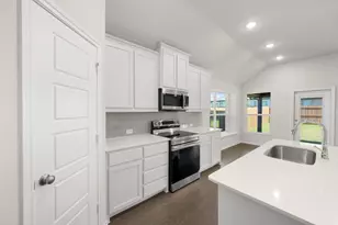 10345 Tapioca St, Fort Worth, TX 76036 - Photo 6