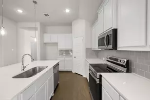 10345 Tapioca St, Fort Worth, TX 76036 - Photo 2