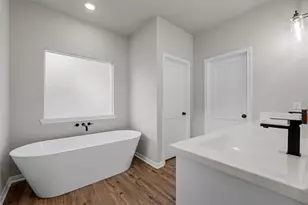 913 Day Star Dr, Hewitt, TX 76643 - Photo 16