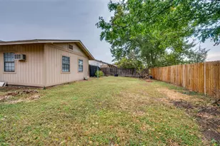 708 Thomas Chapel Dr, Arlington, TX 76014 - Photo 18