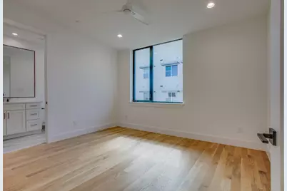 805 Pavillon Street #108, Dallas, TX 75204 - Photo 28