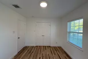 1202 Valley View Dr, Arlington, TX 76010 - Photo 4